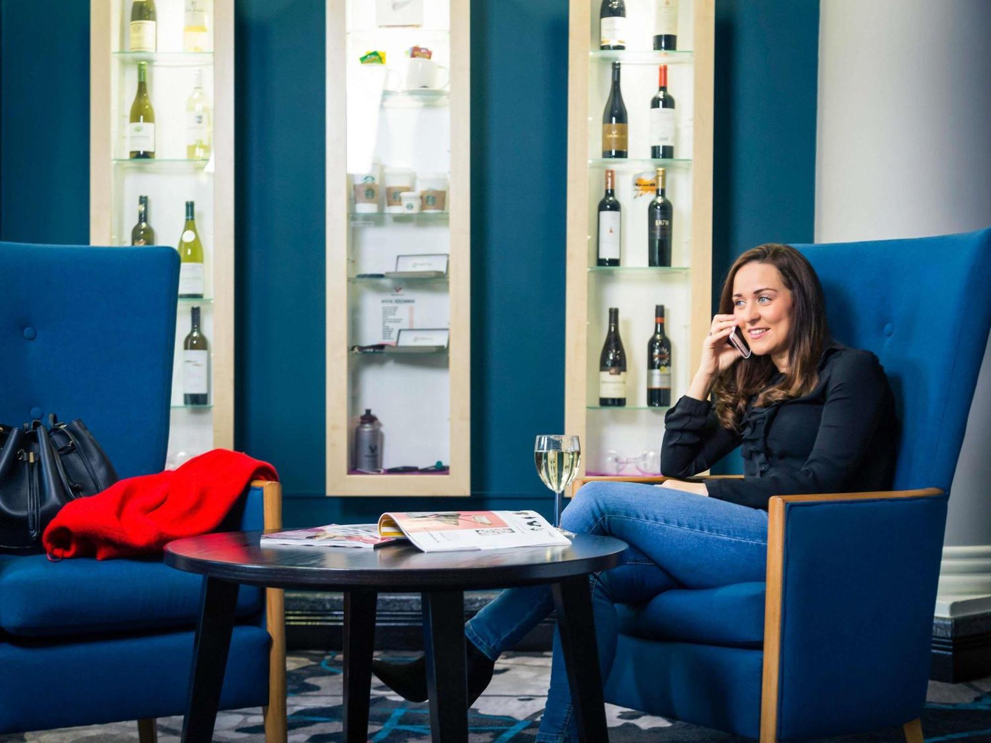 Mercure Dartford Brands Hatch Hotel & Spa Ash  Buitenkant foto
