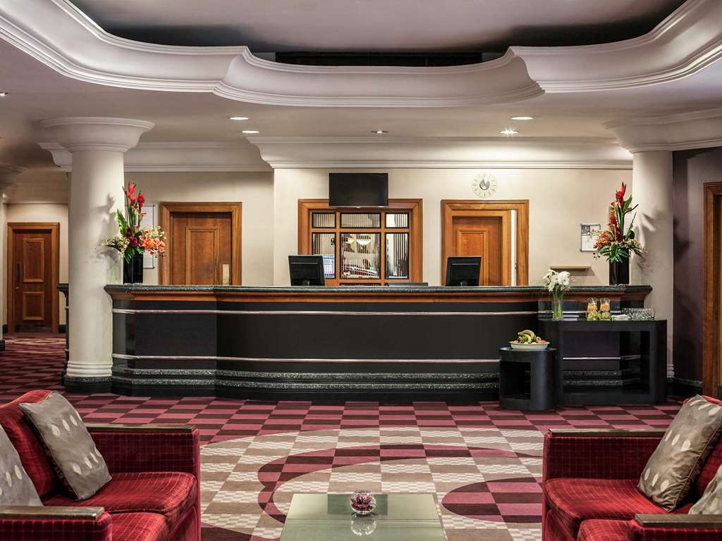 Mercure Dartford Brands Hatch Hotel & Spa Ash  Buitenkant foto